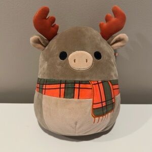 Squishmallows Patterson The Moose with Scarf